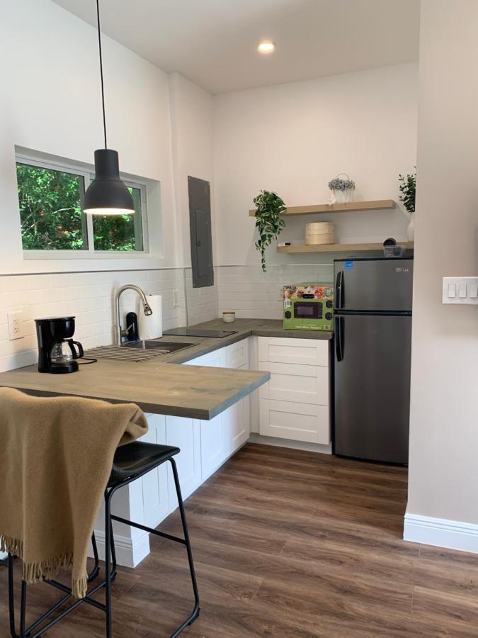 Biscayne Garden'S Studio Golden Glades Ngoại thất bức ảnh